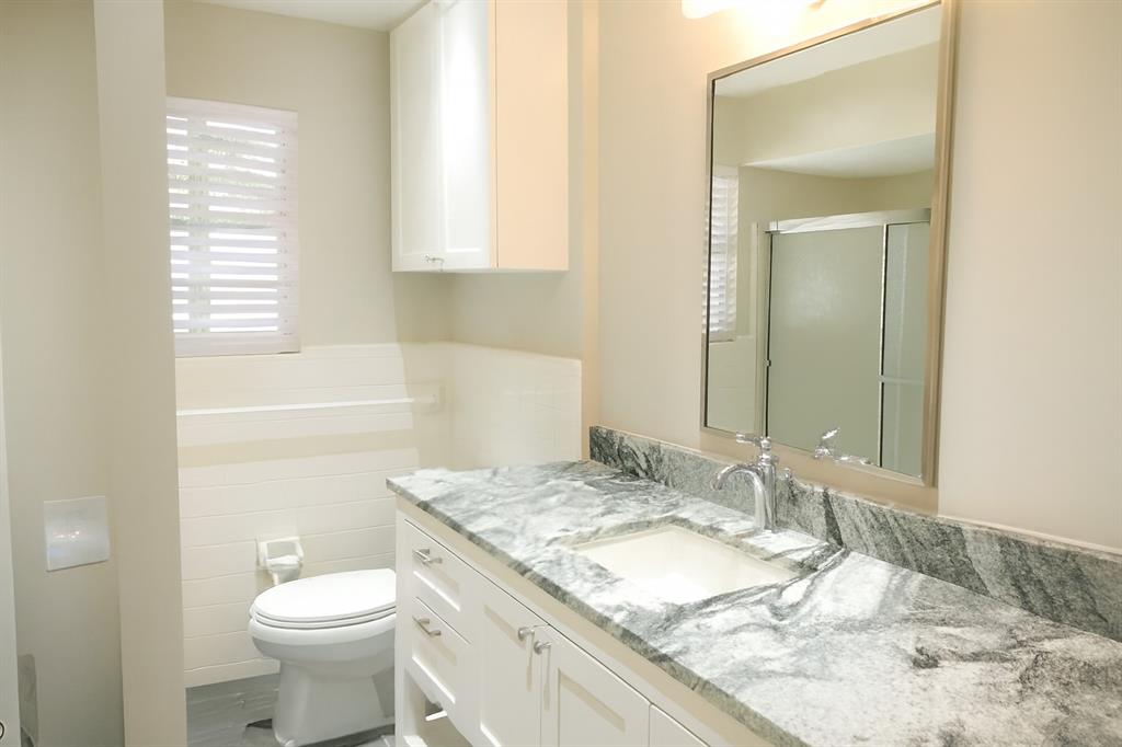 NORTH PARK APTS CONDOS - Residential Lease