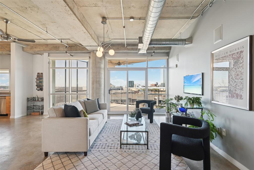 Beat At The South Side Station - Residential