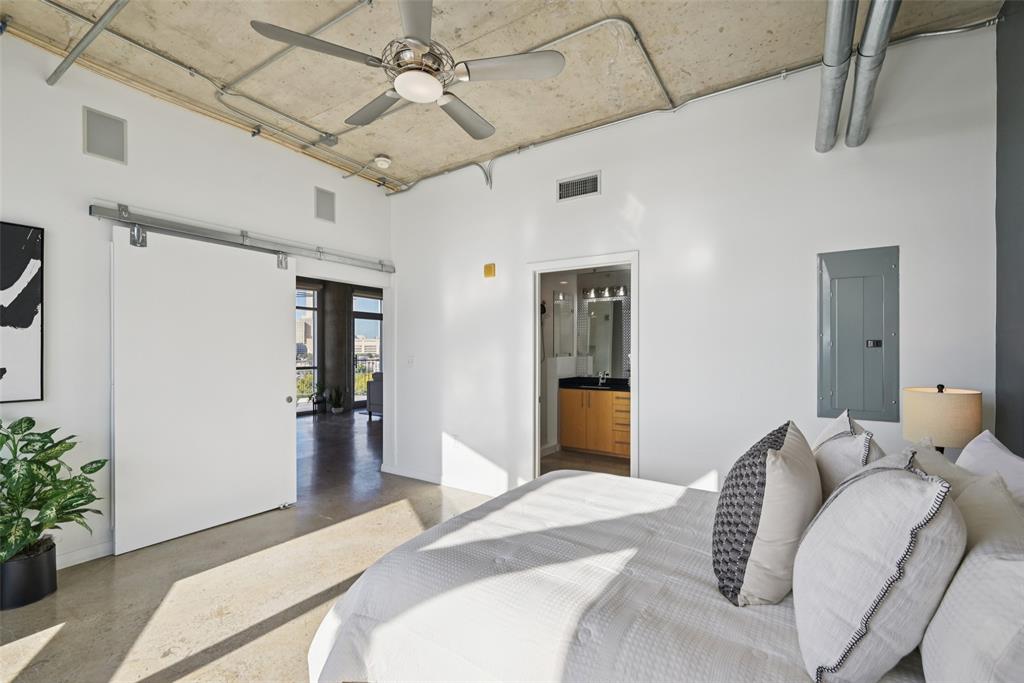 Beat At The South Side Station - Residential