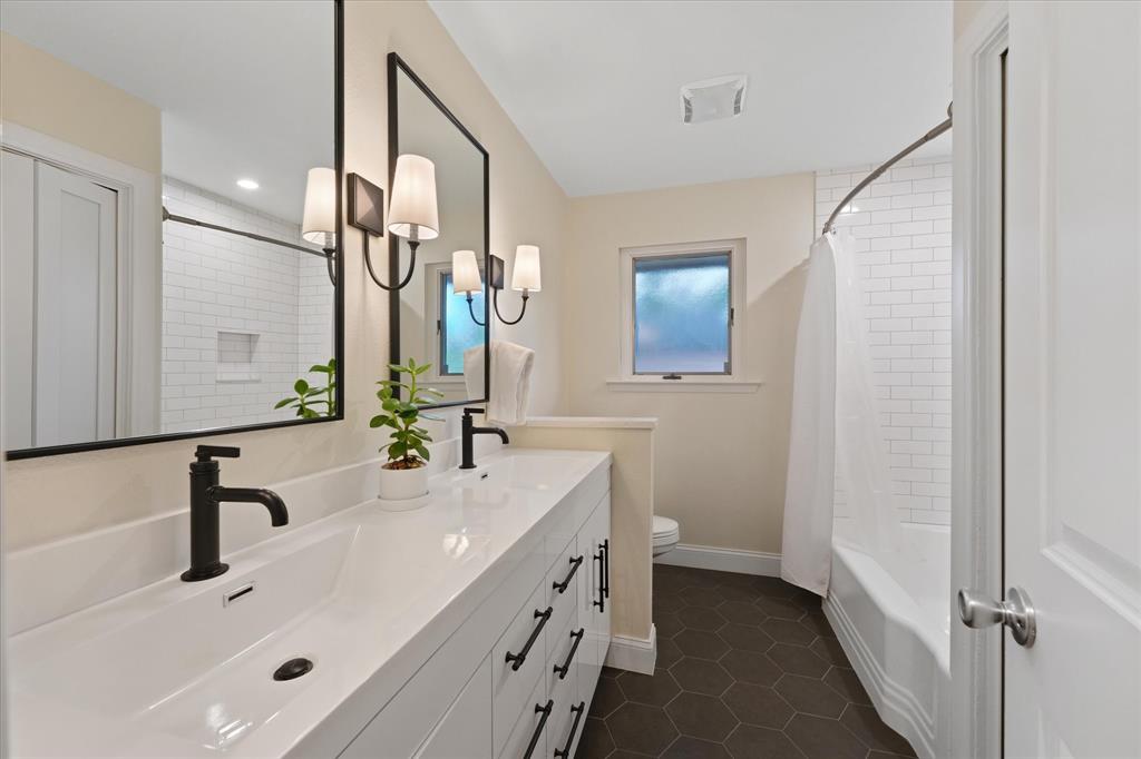 Caruth Terrace 07 - Residential