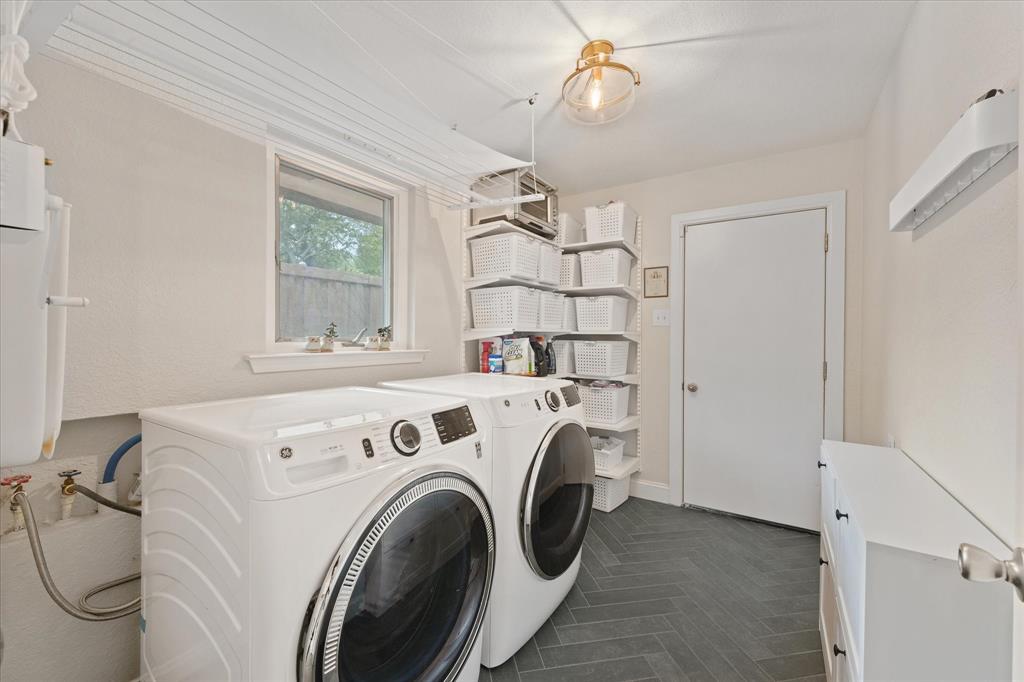 Caruth Terrace 07 - Residential