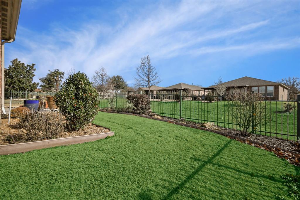 Frisco Lakes By Del Webb Villa - Residential