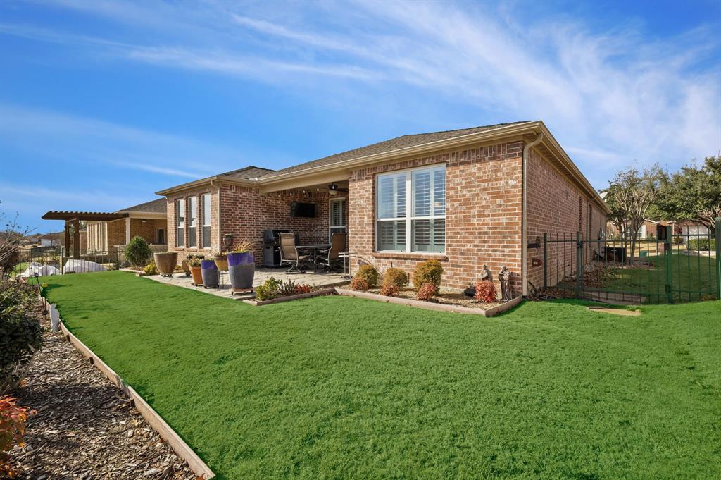 Frisco Lakes By Del Webb Villa - Residential