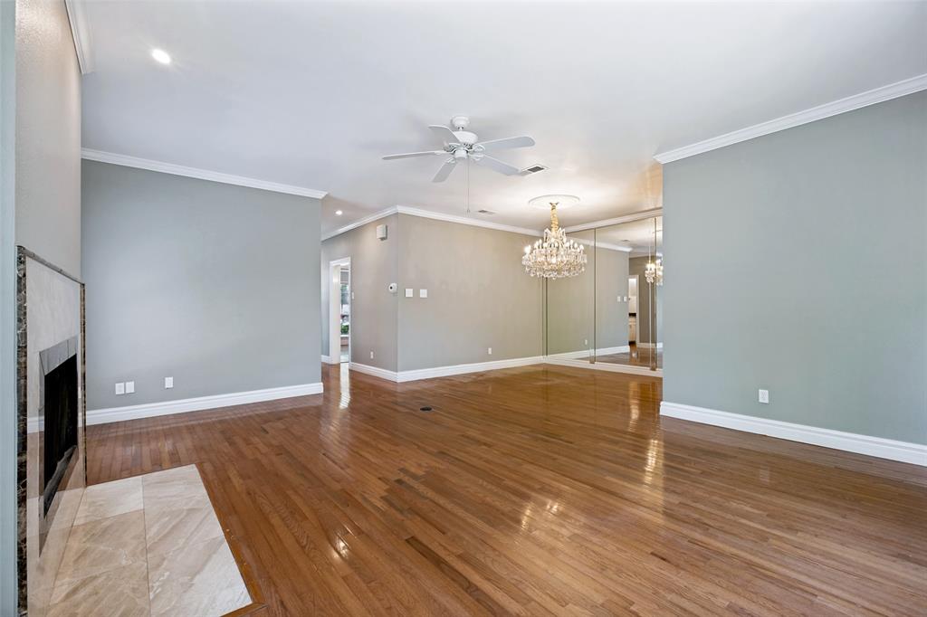 7055 Inwood Road