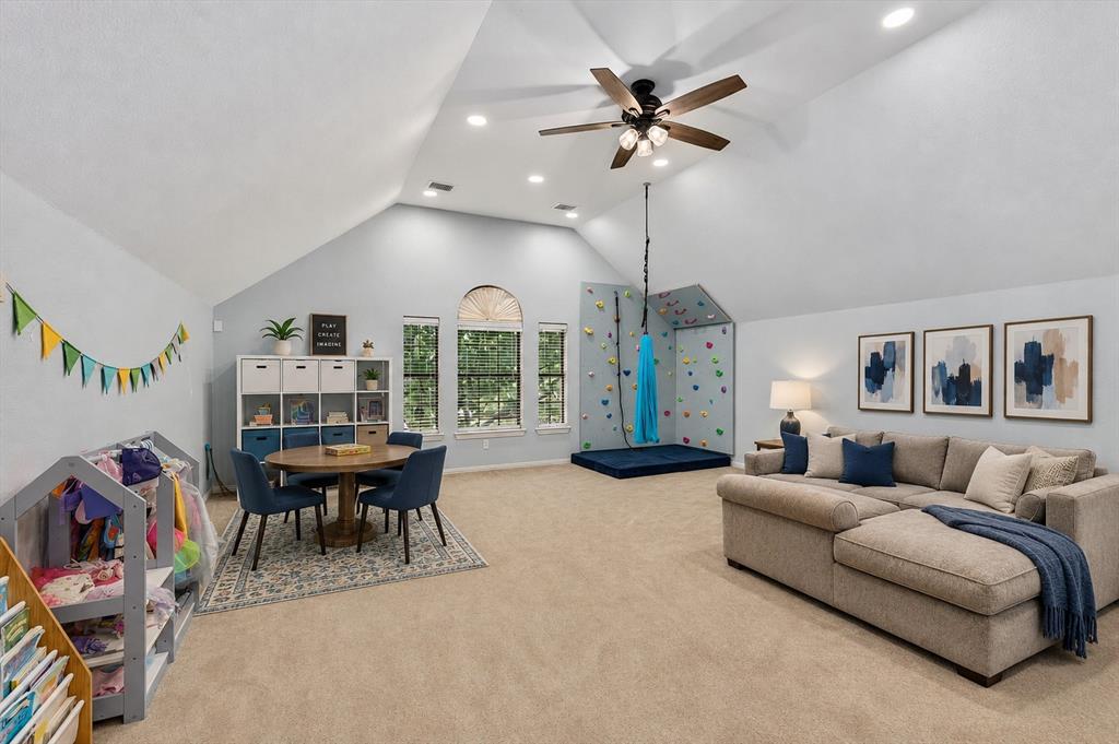 7312 Midcrest Court