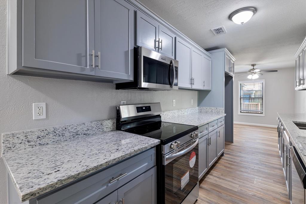 Oak Trail Shores Sec E - Residential