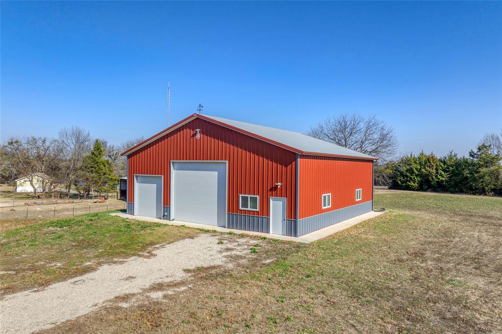 6821 County Road 1038