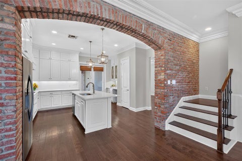 Tiny photo for 3041 Newberry Lane, Shreveport, LA 71106 (MLS # 21395226)