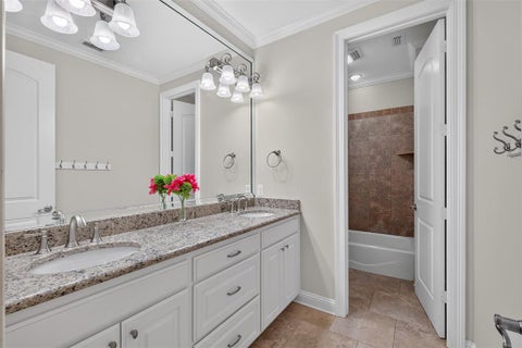 Tiny photo for 3041 Newberry Lane, Shreveport, LA 71106 (MLS # 21395226)