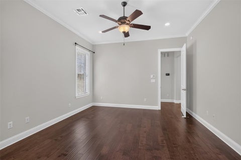 Tiny photo for 3041 Newberry Lane, Shreveport, LA 71106 (MLS # 21395226)