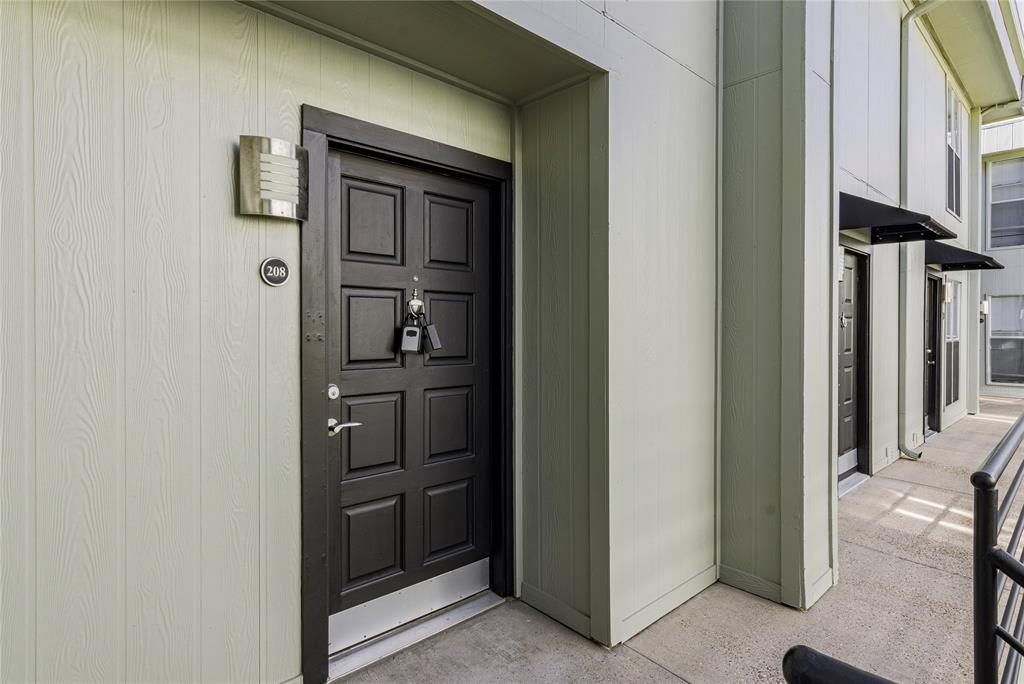 Two Holland Place Condo - Residential Lease