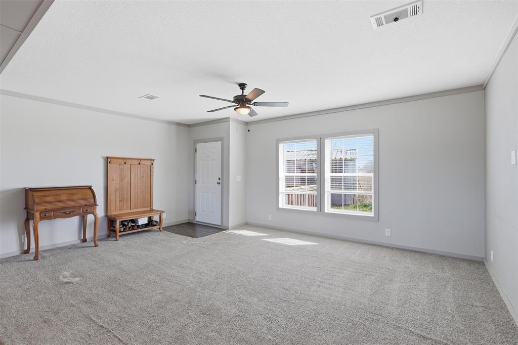 151 Private Road 3814