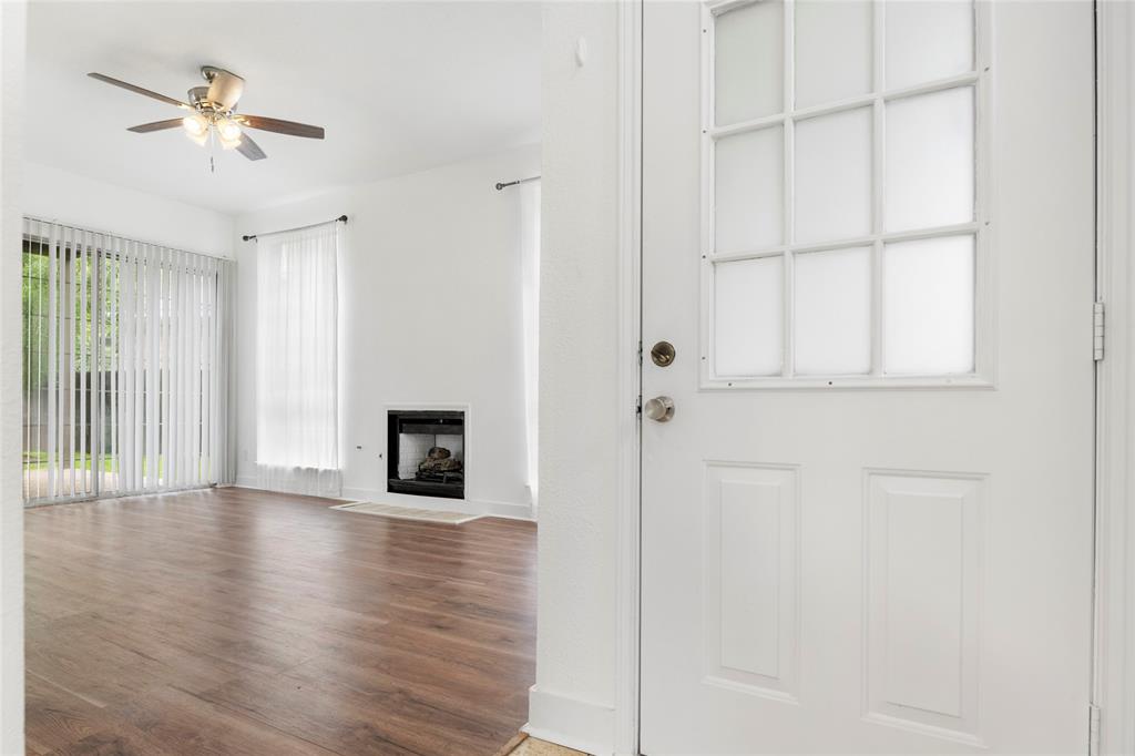 559 Raintree Circle