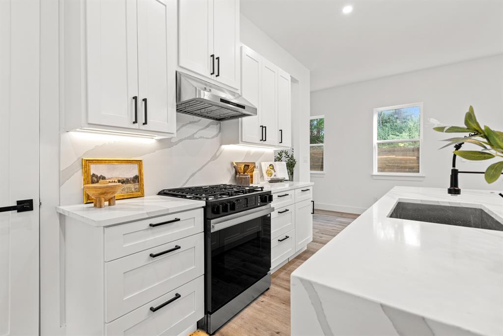 Oneal & Huffmans Rev - Residential