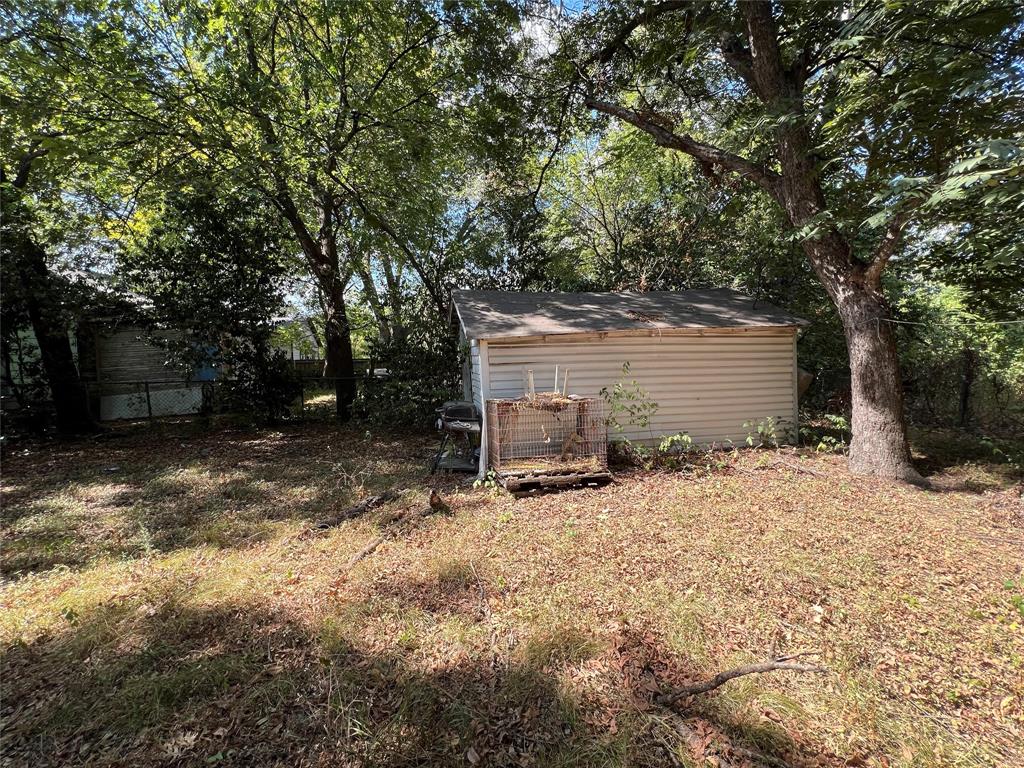 2519 Carpenter Avenue
