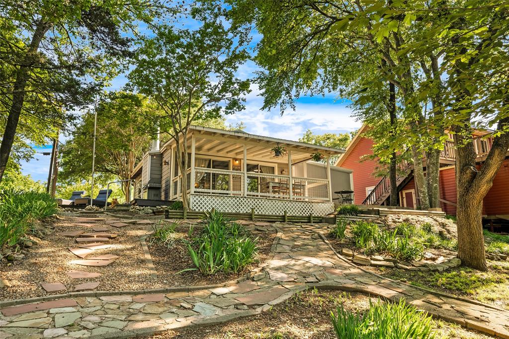 81 Windsor Drive