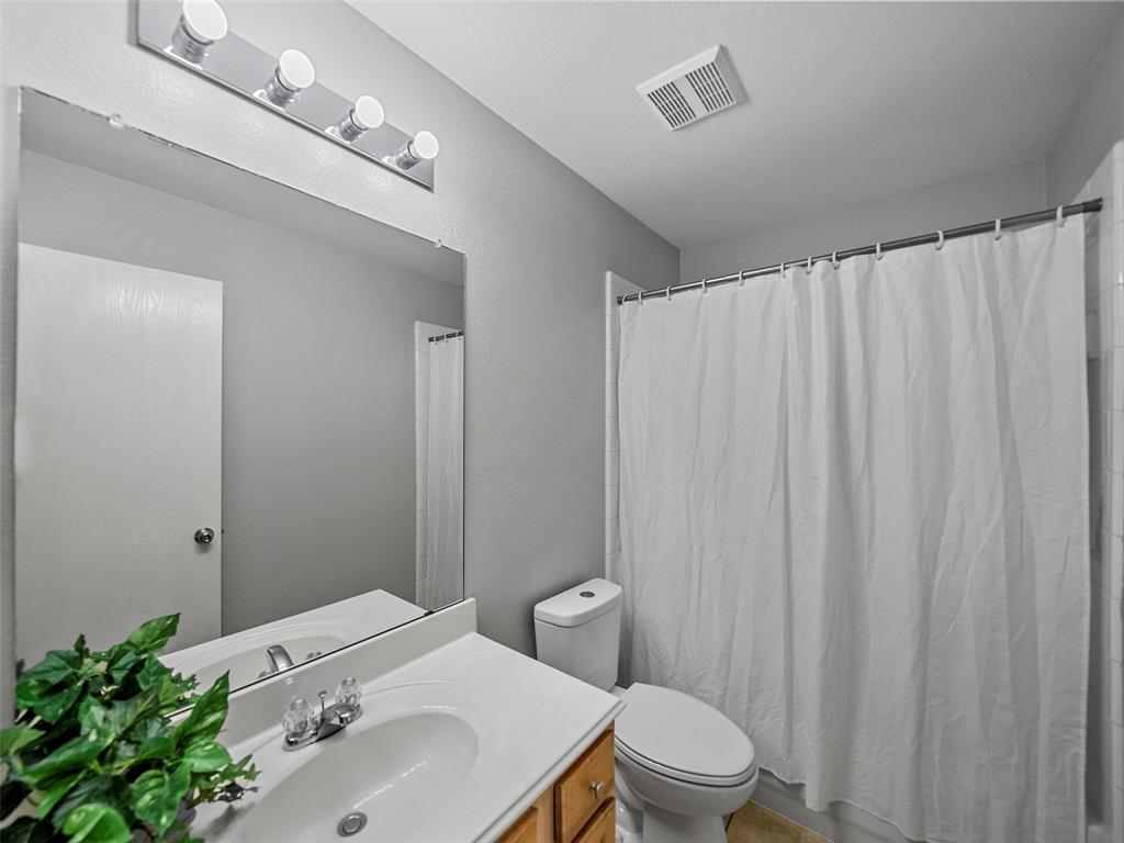 Oak Hollow Estates #3 - Residential Lease