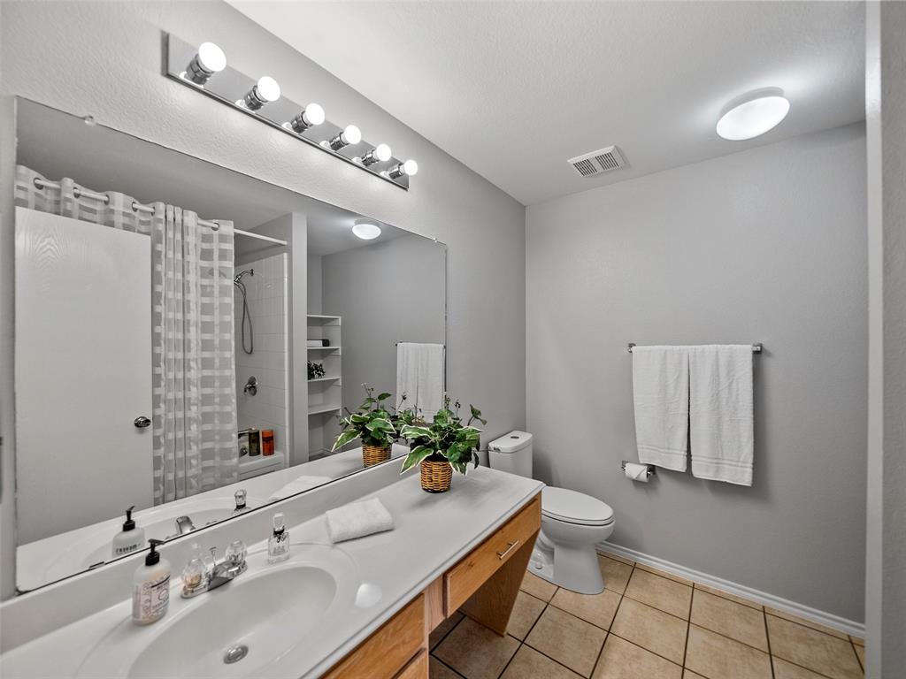 Oak Hollow Estates #3 - Residential Lease