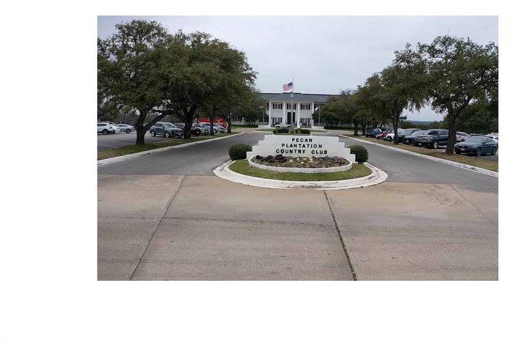 THE LANDINGS EAST - Land