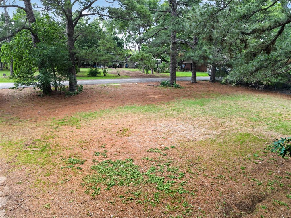 North Lake Highlands Sec 2 - Land