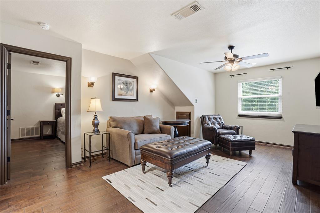 9310 Bellechase Rd, Granbury, TX, 76049, USA, 5 Bedrooms Bedrooms, ,5 BathroomsBathrooms,Residential,Active,9310 Bellechase Rd,21284712