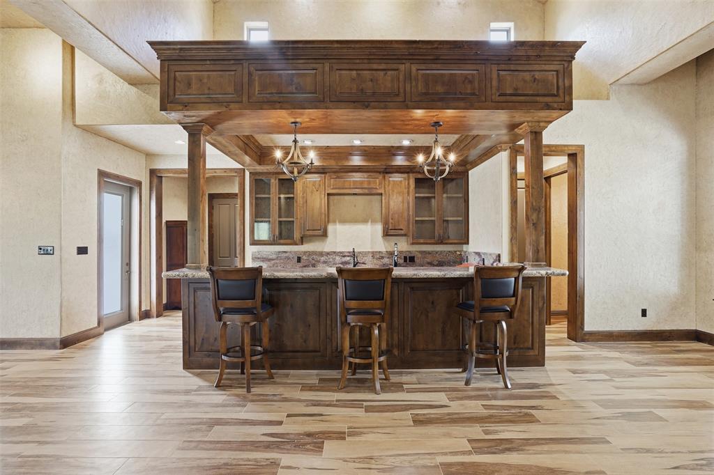 9310 Bellechase Rd, Granbury, TX, 76049, USA, 5 Bedrooms Bedrooms, ,5 BathroomsBathrooms,Residential,Active,9310 Bellechase Rd,21284712