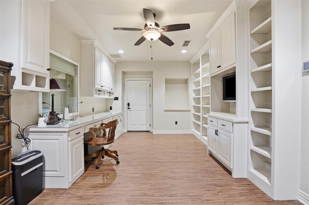 9310 Bellechase Rd, Granbury, TX, 76049, USA, 5 Bedrooms Bedrooms, ,5 BathroomsBathrooms,Residential,Active,9310 Bellechase Rd,21284712