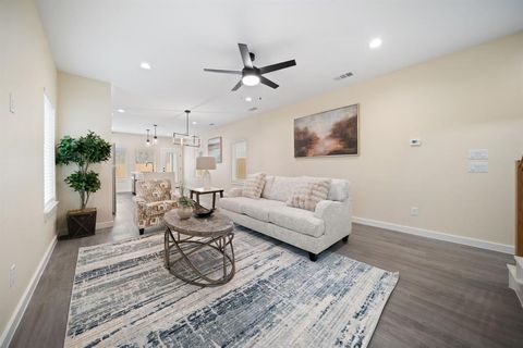 Tiny photo for 2524 Peabody Avenue, Dallas, TX 75215 (MLS # 21197879)