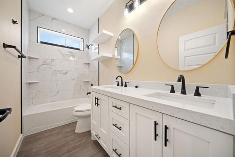 Tiny photo for 2524 Peabody Avenue, Dallas, TX 75215 (MLS # 21197879)