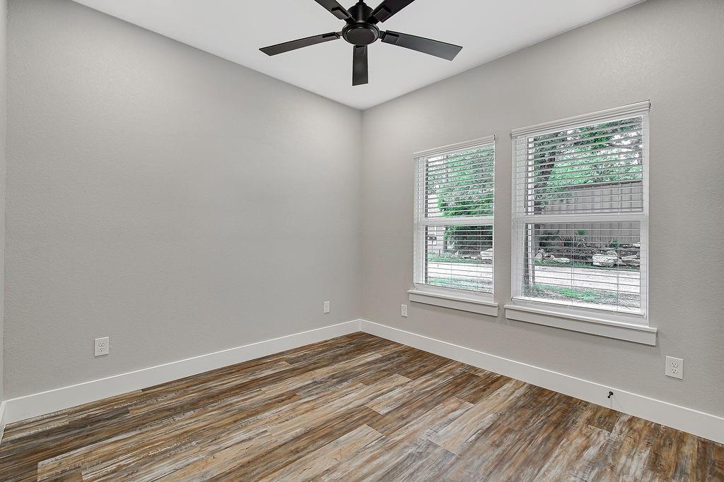 Blue Water Oaks - Residential