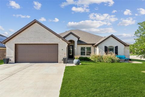 900 E 5th Street Springtown TX 76082