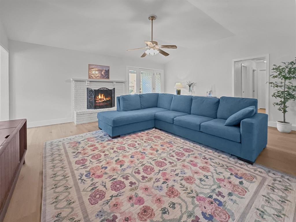 312 Meadowlark Drive