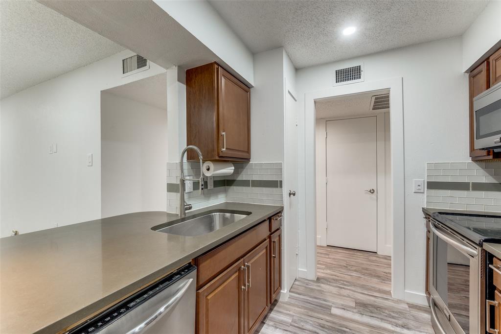 4851 Cedar Springs Road 177