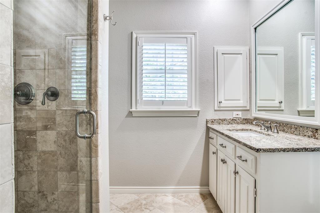 University Heights Sec 04 - Residential Lease