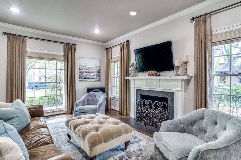 University Heights Sec 04 - Residential Lease