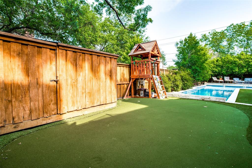 University Heights Sec 04 - Residential Lease