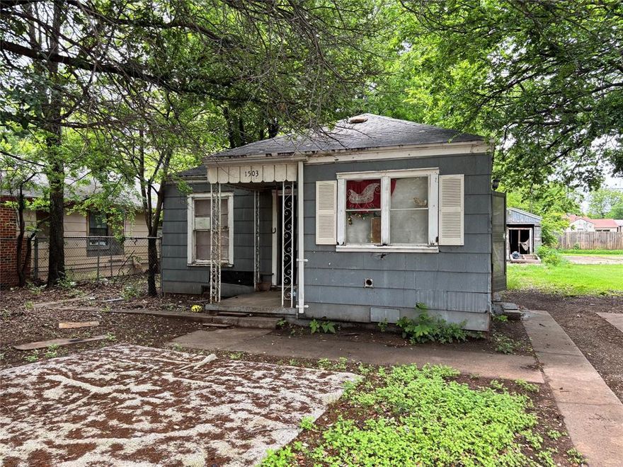 Bring your ideas to this great home — strong bones and great potential await the right investor. This property is being offered as part of a 10-property investment bundle (10 properties), available for purchase as a package or per property. Package list price: $325,000 Owner Financing Available — No Bank Needed. Seller offers flexible in-house financing on the full package or on individual units. No origination fees, no lender delays. Credit and background check required. Bundle includes MLS #21249030, #21248946, #21248936, #21248927, #21248912, #21248851, #21248837, #21248786, #21248751, and 1 commercial property: 705 N Broadway St that includes a residential property as well. All properties sold as-is. All information provided is deemed reliable but is not guaranteed and should be independently verified.