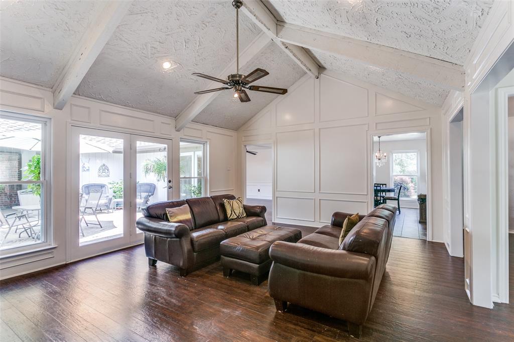 2831 Creekwood Court