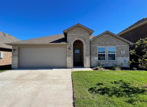 Photo of 7505 Scott Lane, Greenville, TX 75402 (MLS # 21420194)