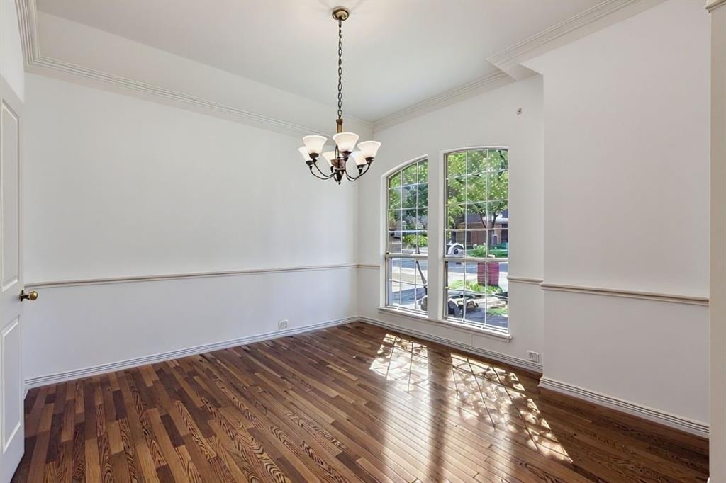 2219 Pecan Grove Court