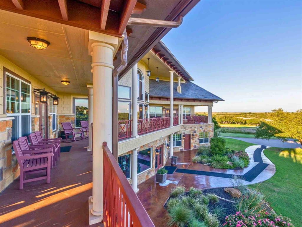 8401 Forest Lake Loop