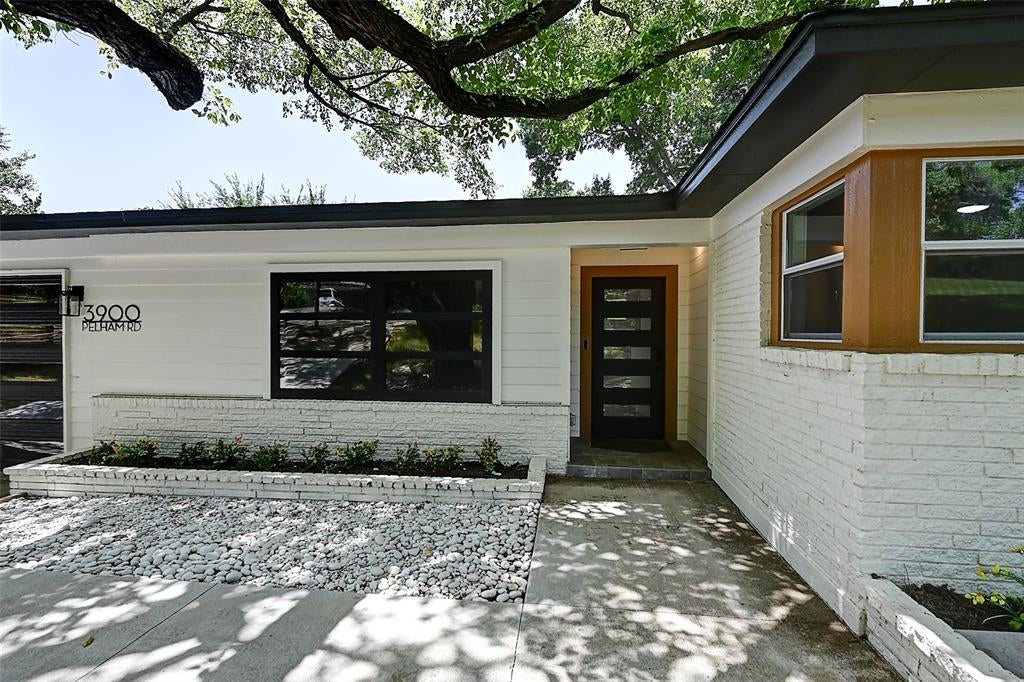3900 Pelham Road
