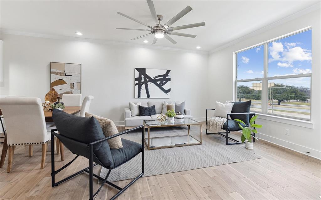 Exposition Park - Residential Lease