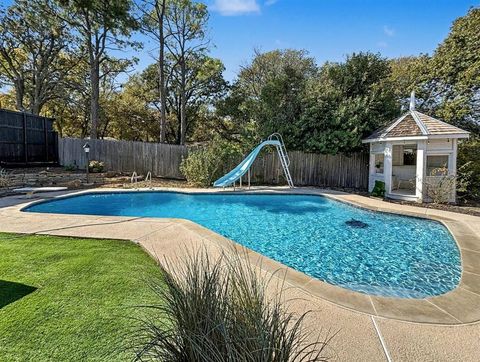 2200 Midhurst Drive Arlington TX 76013