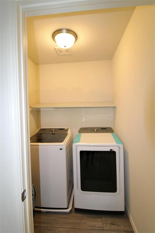 Elizabeth Creek at Alpha Ranch - Residential