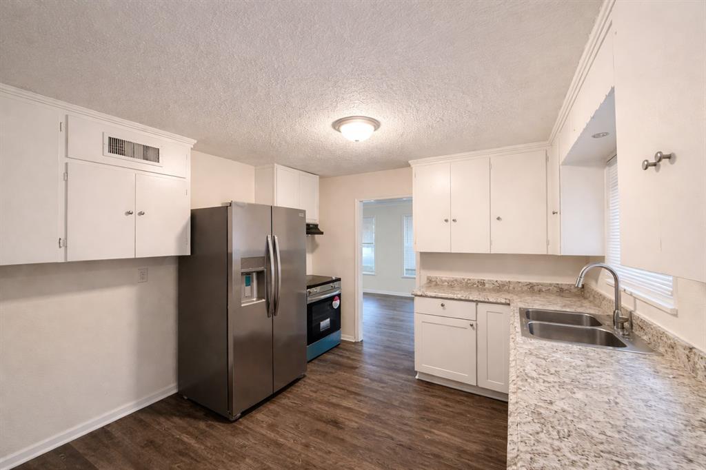 CEDAR CREST VILLAGE - Residential