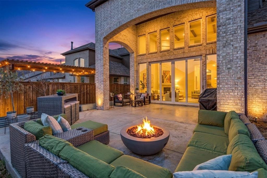 8908 Brandy Branch Way