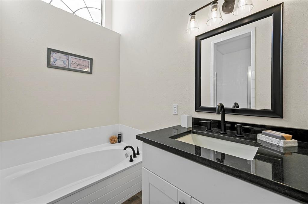 Faulkner Point 13-Windjammer - Residential