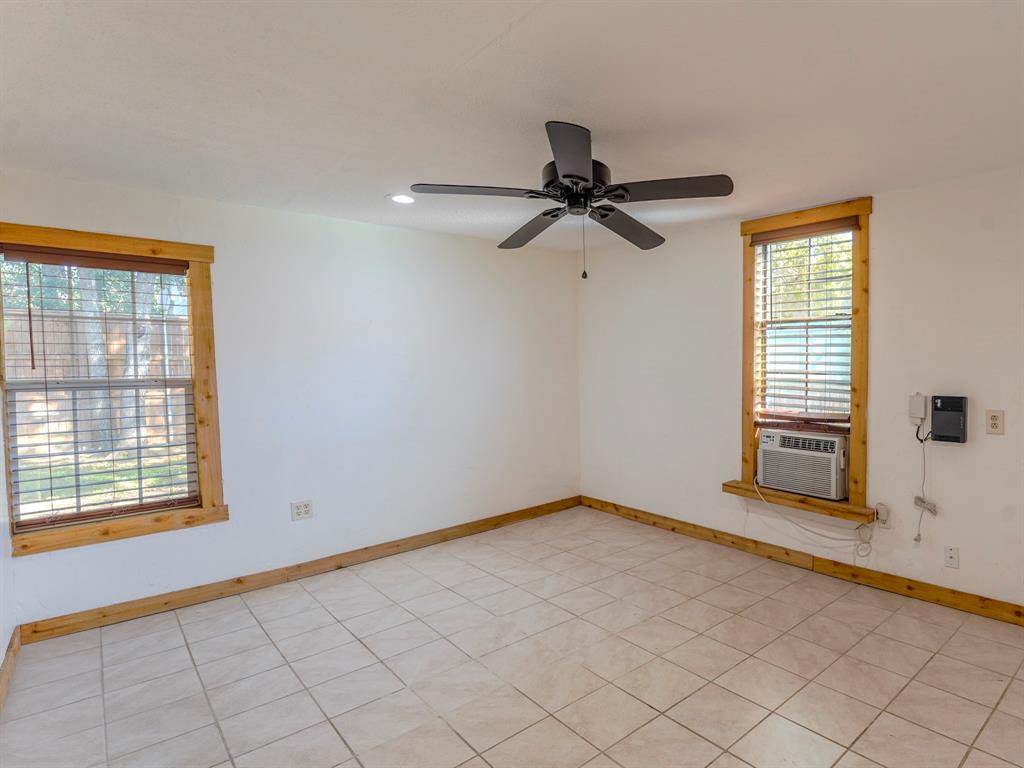 North Side Add - Residential Lease