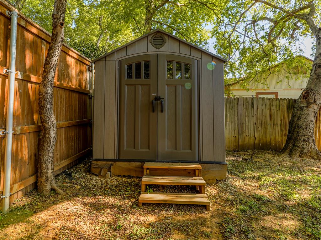 North Side Add - Residential Lease